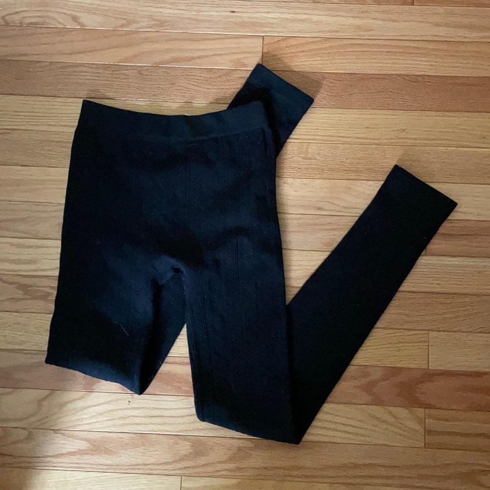 NWOT Pink Republic knit leggings